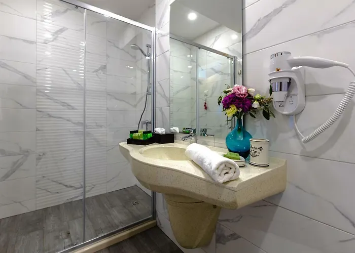 Marina فندق بورغاس